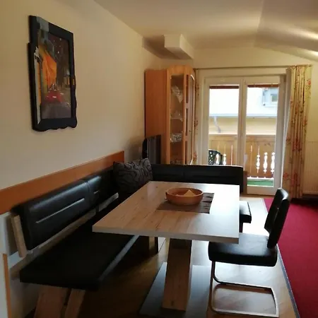 Haus Roswitha Casa de hóspedes Flachau