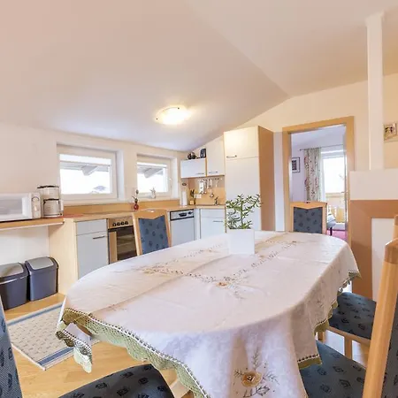Haus Roswitha Konukevi 3*