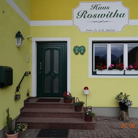 Haus Roswitha Konukevi Flachau